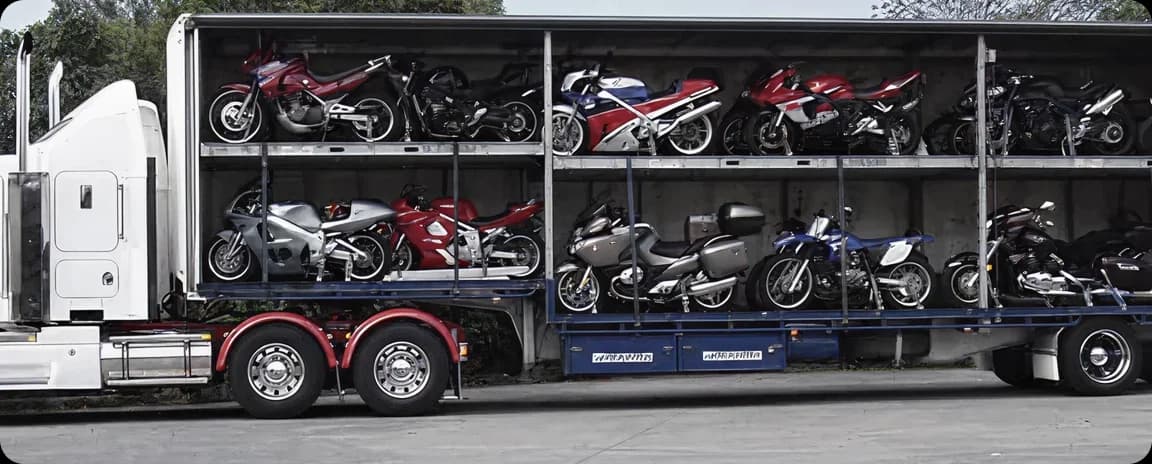 Enclosed carrier transport